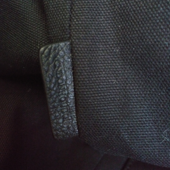 Burberry Harcourt Tote Black - Picture 11 of 11